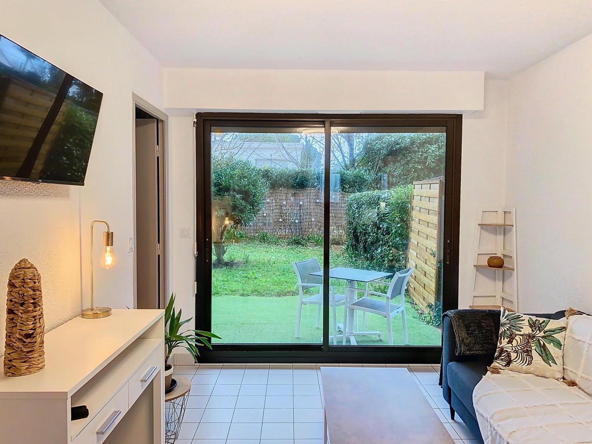 Le Phare Apartment Royan Exterior photo